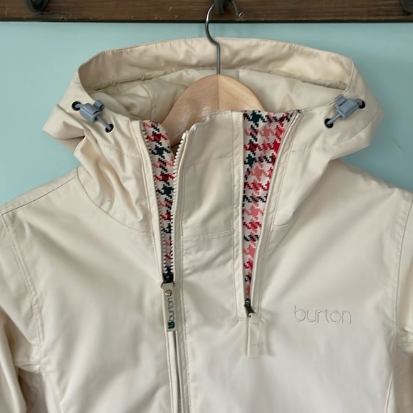 Burton women’s ski jacket / snowboard jacket, size small - Picture 3 of 13